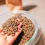 Ritual con lentejas: paso a paso cómo hacerlo.