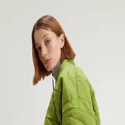 Campera matelaseada, uno de los básicos de liquidación