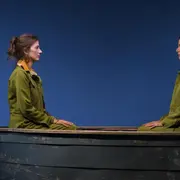 Lo que el río hace, una obra de las hermanas Marull, que la está rompiendo en el Teatro Astros