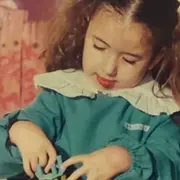 Dani Aza en su infancia, en sus primeros pasos de escolarización.