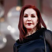 Priscilla Presley, la exmujer de Elvis, recordó su matrimonio y no faltaron polémicas.