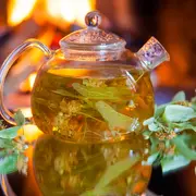 Té de tilo: te ayuda a dormir y otras propiedades que podés aprovechar.