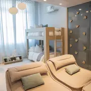 Pampita diseñó el cuarto de los chicos inspirada en la filosofía Montessori.