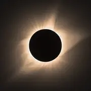 Cuál será el impacto del último eclipse del año.