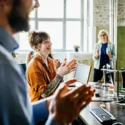 ¿Cómo lograr un liderazgo que ponga el foco en la felicidad profesional de los trabajadores?