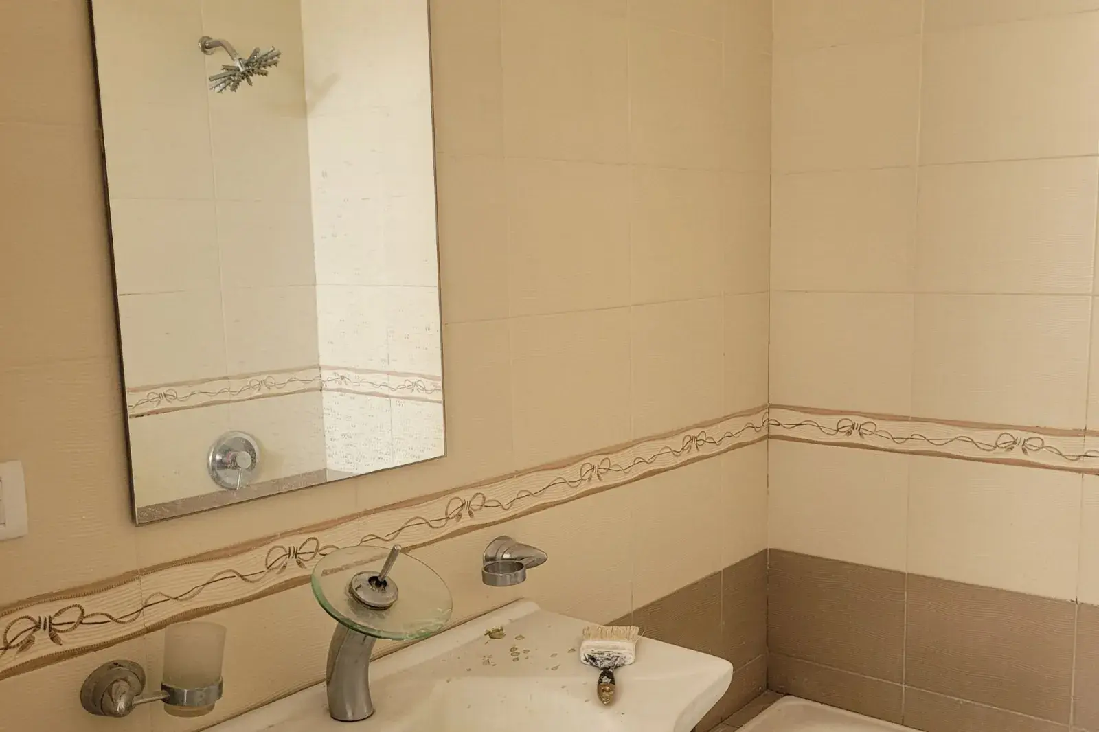 El baño antes de la remodelación.