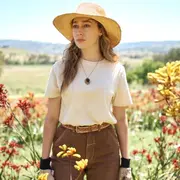 The Lost Flowers Of Alice Hart estrenó en 2023.