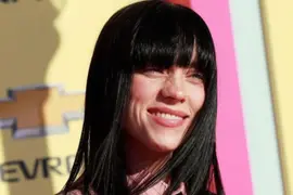 Billie Eilish contó que le gustan las mujeres.