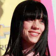 Billie Eilish contó que le gustan las mujeres.