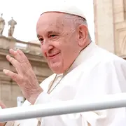 El vaticano autorizó la bendición oficial de las parejas del mismo sexo.