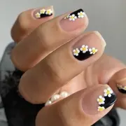 9 diseños súper cute de nail art con flores.