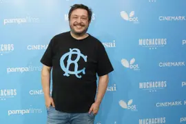 Hernán Casciari durante la red carpet de Muchachos.