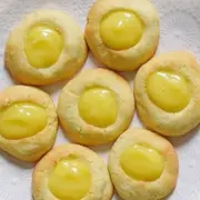 Pepas de limón: una receta irresistible y fácil que lleva solo 10 minutos de horno.