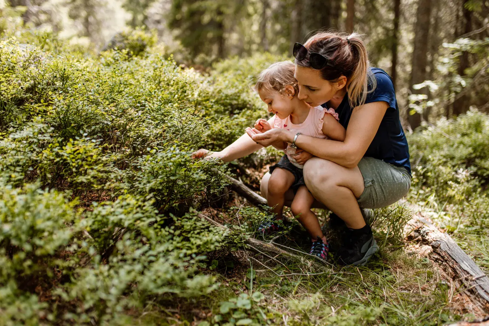 En los pequeños actos cotidianos de pedir permiso y de esperar su respuesta (cuando es posible) estamos ubicando a los niños y niñas en un lugar activo y participativo.