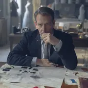 AppleTv+ compartió el primer avance de The New Look.