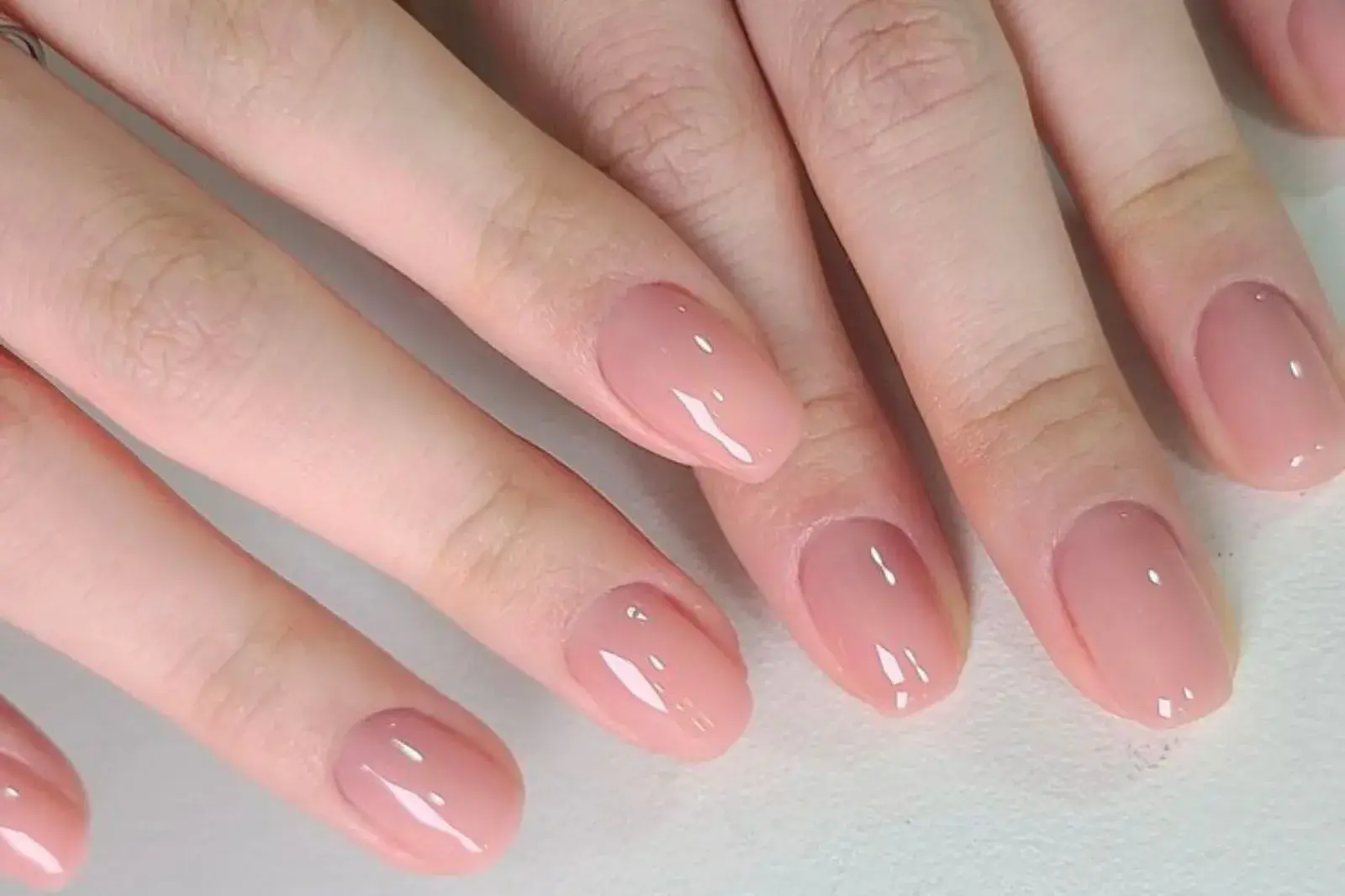 Las unas jabón son la tendencia que viene a reemplazar al rich girl.