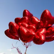 3 rituales para llamar al amor, potenciarlo o encender la llama.