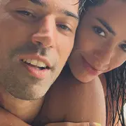 Lali Espósito y Pedro Rosemblat en Instagram.