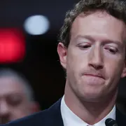 Mark Zuckerberg debió responder por acusaciones contra la seguridad de las redes sociales que lidera.