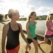 Caminar: ¿por qué es mejor que correr?