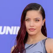 Emilia durante la alfombra roja de los Latin American Music Awards 2023.