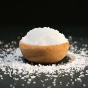 Todos los primeros domingos del mes se hace el ritual de la sal para llamar a la abundancia.