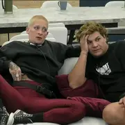 Se enfrentaron Virginia contra Furia y Emma.