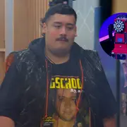 Manzana usó su poder de lider de la semana mientras regresó el teléfono rojo a Gran Hermano.