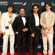 El equipo de La sociedad de la nieve en los Premios Platino.