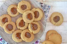 Pepas: versión dulce de leche.