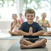 Yoga infantil: un taller para chicos que puede ayudarlos a la salud física y emocional.