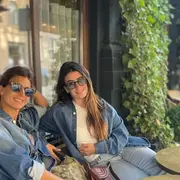 Juliana Awada y su hija Valentina Barbier compartiendo una salida juntas.