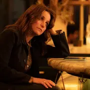 Julia Louis-Dreyfus en Me heriste.