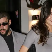 Los looks combinados de Kendall Jenner y Bad Bunny en París.