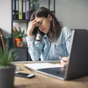 Dencansá antes de renunciar: claves para evitar el burnout.