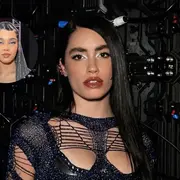 Lali Espósito y la participante paraguaya de Factor X, Ayelén Alfonso.