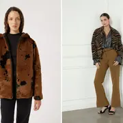 Dos modelos con tapados animal print.