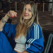 Stephnie Demner compartió un look alto invierno desde su cuenta de Instagram