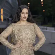 La cantante española compartió en sus redes un anticipo de lo que será su nuevo tema musical y dejó atónitos a todo su fandom.