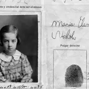 Casa Museo María Elena Walsh: su documento de nacimiento.