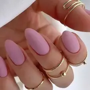 Los clásicos marrones y nudes también serán referentes en la colorimetría de moda