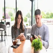 Adicción al celular: cuál es el tratamiento para superar la nomofobia