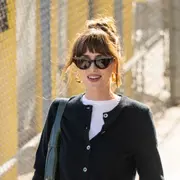 Dakota Johnson.