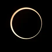 Cómo es el eclipse anular que “tapará” en sol en la Argentina
