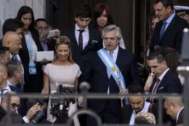 Fabiola Yañez y Alberto Fernández en la asunción presidencial, el 10 de diciembre de 2019.