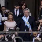 Fabiola Yañez y Alberto Fernández en la asunción presidencial, el 10 de diciembre de 2019.