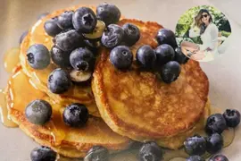 Pancakes de avena y arándanos, de Juliana Awada.