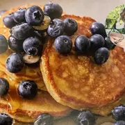Pancakes de avena y arándanos, de Juliana Awada.