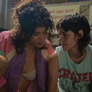 Kristen Stewart protagoniza Amor, mentiras y sangre, un estreno que no pasó por los cines.