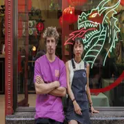 Foto de Esteban Lamothe y Débora Nishimoto.